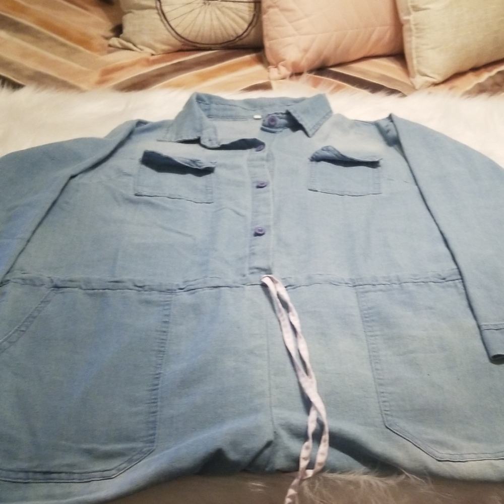 Jumper - Picture 2 of 4